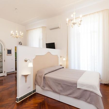Garibaldi I Appartement Napels Buitenkant foto