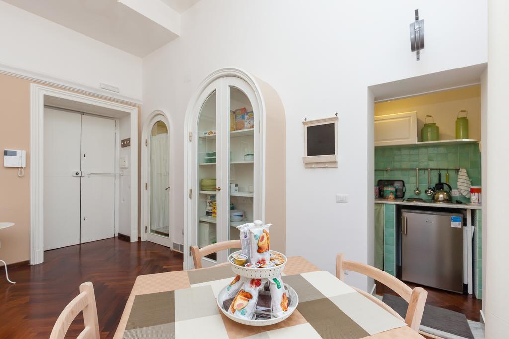 Garibaldi I Appartement Napels Buitenkant foto